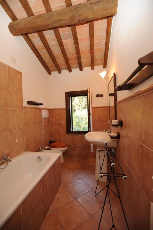 Fattoria Casanova Villa Palaia Ruang foto