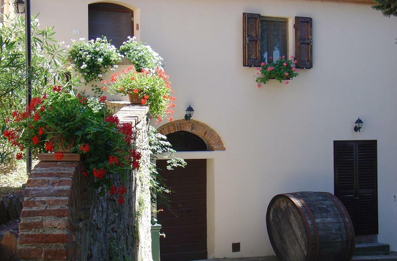 Fattoria Casanova Villa Palaia Bagian luar foto